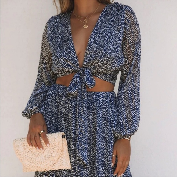 VICI Sheer Navy Polka Dot Metallic Thread Wrap Long Sleeve Blouse size Medium - Picture 12 of 12